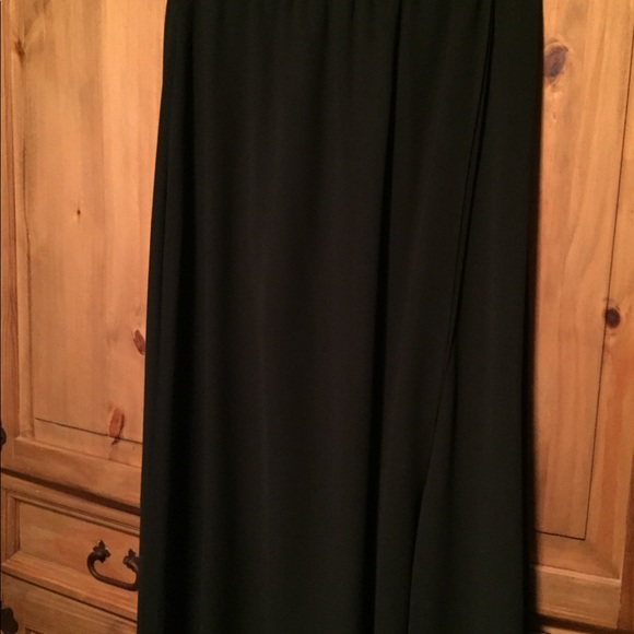 Maxi Skirt The Outlander Collection Size Medium - Picture 4 of 9